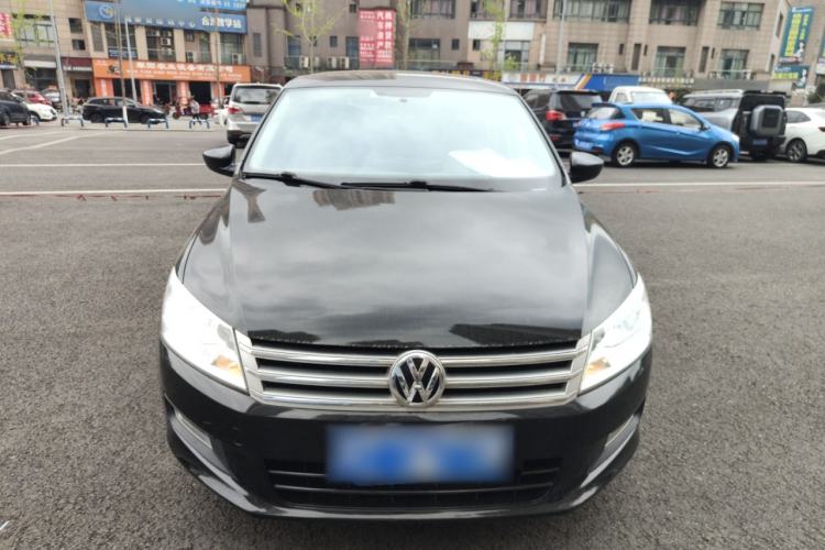 Used Volkswagen Santana 2015 1.6L Automatic Comfort Edition Front