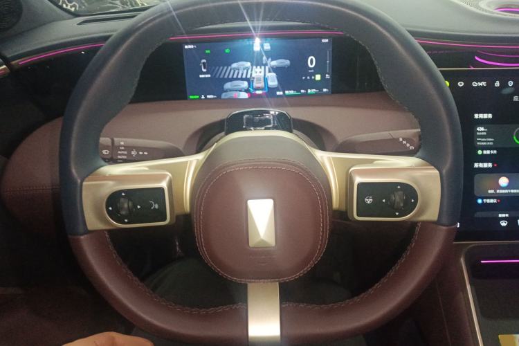 Used Avatr 11 2025 Year Updated Max Extended-Range Version