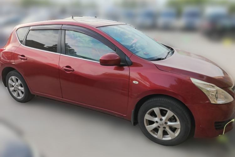 Used Nissan Tiida 2011 1.6L CVT Smart Version

