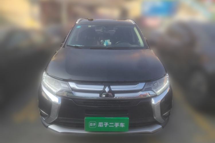 Used Mitsubishi Outlander 2018 2.0L Two-Wheel Drive Glory Edition 5 Seats
