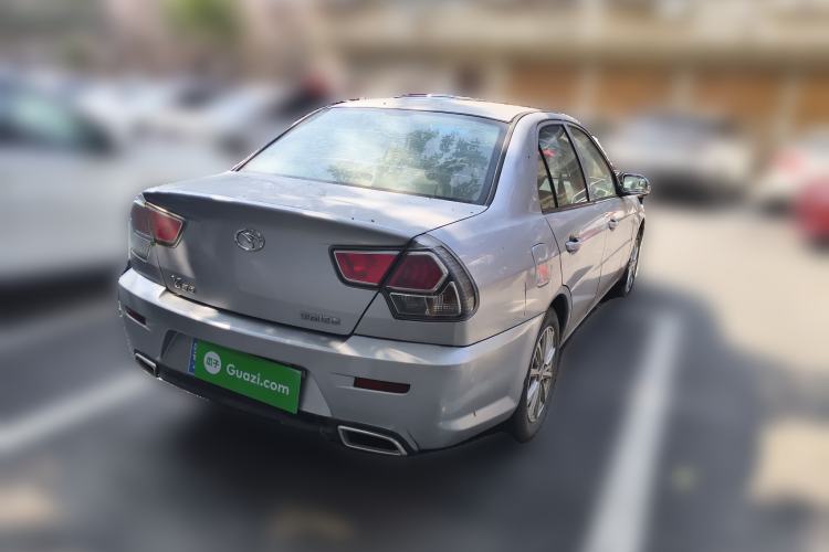 Used Soueast V3 Lingyue 2014 1.5L Manual Entry-Level Version Rear Right 45 Deg