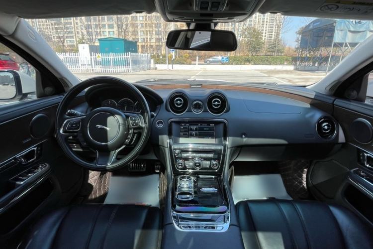 Used Jaguar XJ 2015 XJL 2.0T Elegance Business 80th Anniversary Limited Edition