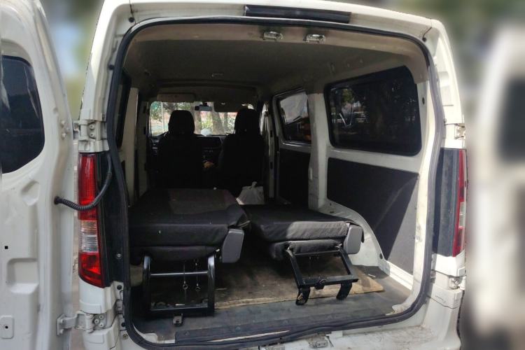 Used Chana Ruixing EM80 2024 Comfort-Style 6-Seater 41.86 kWh