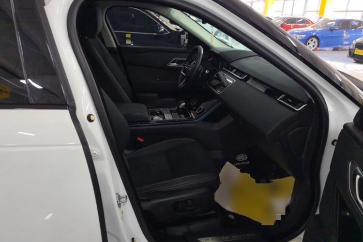 Used Land Rover Range Velar 2022 250 PS Right Front Seat