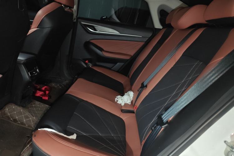 Used CHANGAN Eado 2023 Changan Edition PLUS Blue Whale NE 1.4T GDI DCT Prestige Version