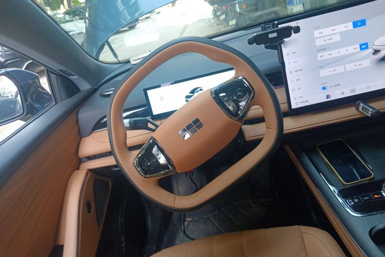 Used Geely Galaxy Galaxy 8 2025 130km EM-i Deluxe Edition
