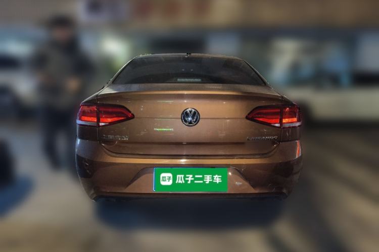 Used Volkswagen Lamando 2015 230TSI DSG Fashion Edition
