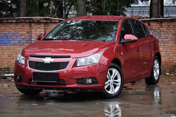 Used Chevrolet Cruze 2015 Hatchback 1.6L Automatic Comfort Edition