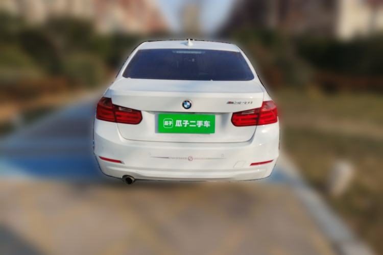 Used BMW 3 Series 2015 320i Luxury Line Stylish Edition