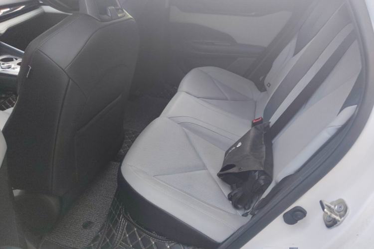 Used CHANGAN UNI-V iDD 2023 Zhidian iDD 1.5T 113km Smart & Fun Version (Rapid Edition) Left Rear Seat