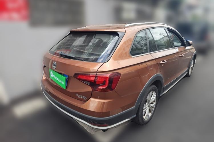 Used Volkswagen C-TREK 2017 230TSI DSG Comfort Version