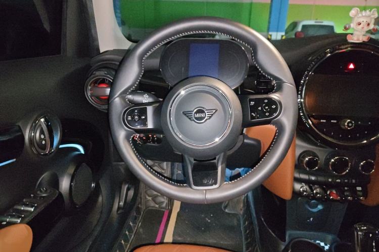 Used MINI 2022 1.5T COOPER Artist Five-Door Edition
