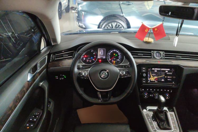 Used Volkswagen Magotan 2019 330TSI DSG Luxury Model China V Standard