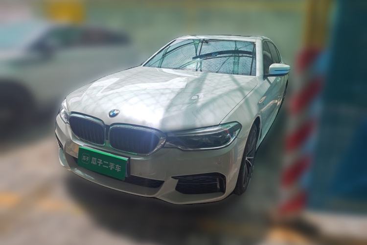 Used BMW 5 Series 2019 Facelifted 530Li Leading Edition M Sport Package