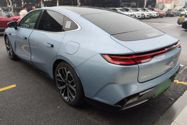 Used Geely Galaxy E8 2025 700 km Long-Range Intelligent Driving Version