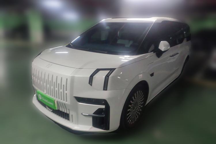 Used Zeekr 009 2022 WE Edition