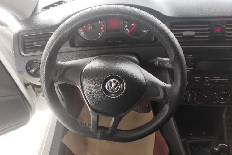 Used Volkswagen Santana 2019 1.5L Manual Fashion Edition China VI Standard Steering Wheel