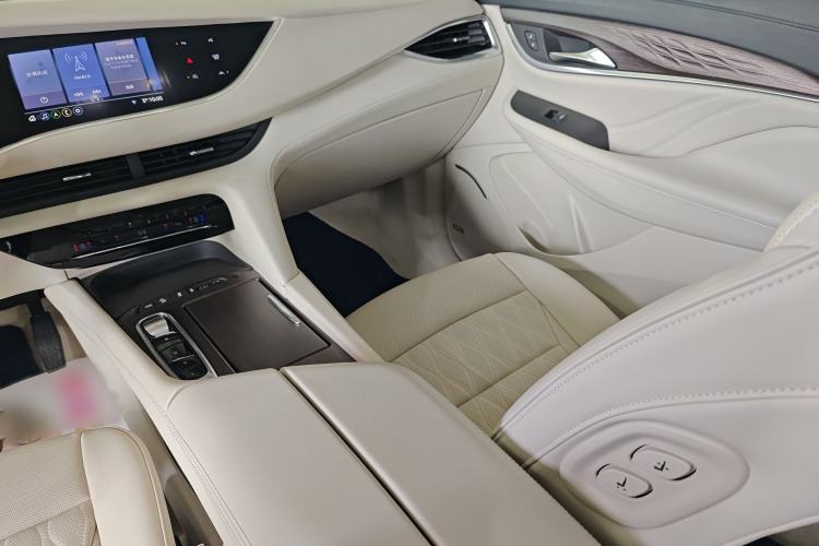 Used Buick Enclave 2020 28T All-Wheel Drive Avenir
