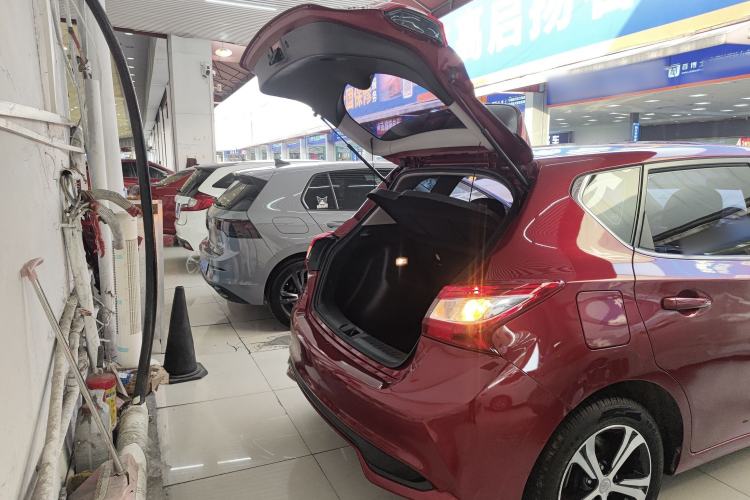 Used Nissan Tiida 2016 1.6L CVT Smart Drive Edition
