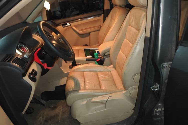 Used Volkswagen Touran 2015 1.4T Manual Comfort Edition 5-Seater