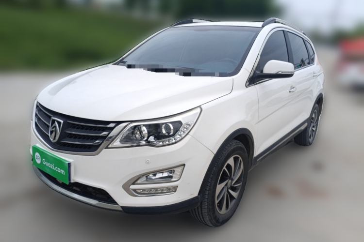 Used Baojun 560 2015 1.8L manual luxury version