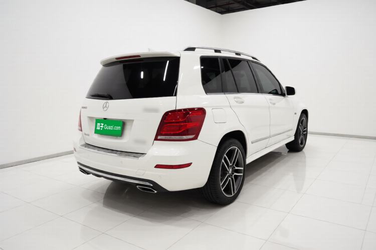 Used Mercedes-Benz GLK-Class 2013 GLK 300 4MATIC Dynamic Sunroof Model Exterior 5