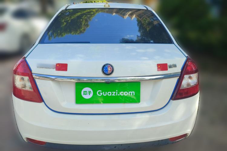 Used Geely Auto Diamond 2015 Sedan 1.5L Manual SuperDeluxe Model
