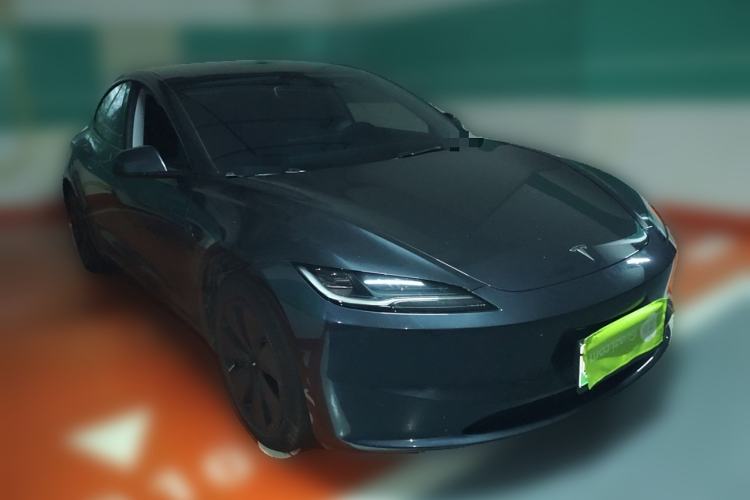 Used Tesla Model 3 2025 Rear-Wheel-Drive Version
