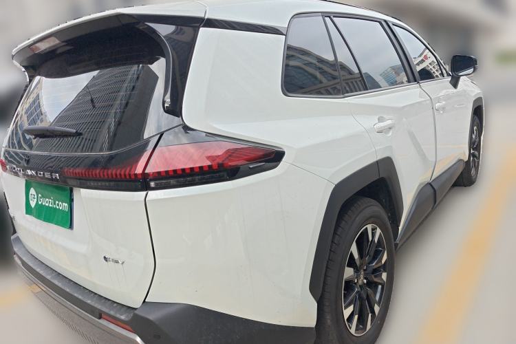 Used Toyota Wildlander 2026 Model 2.0L Smart Electric Hybrid Dual-Engine PRO