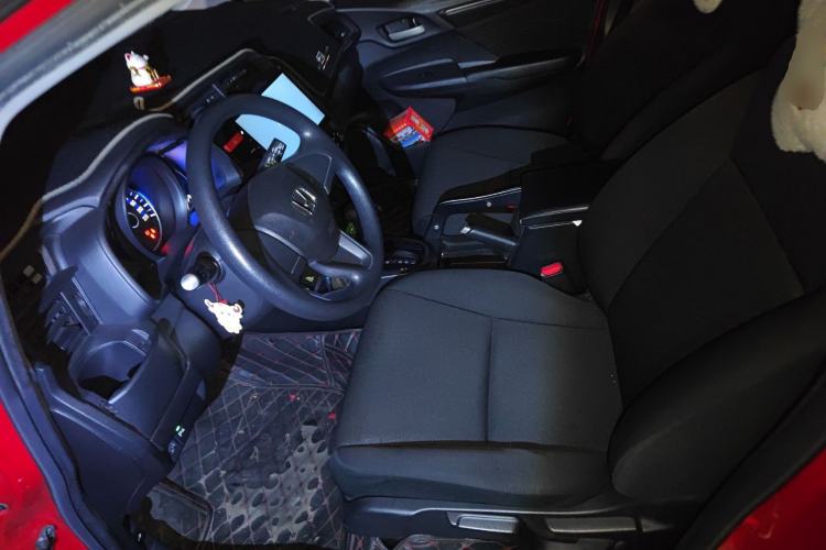 Used Honda Fit 2016 1.5L LXS CVT Comfort Sunroof Version
