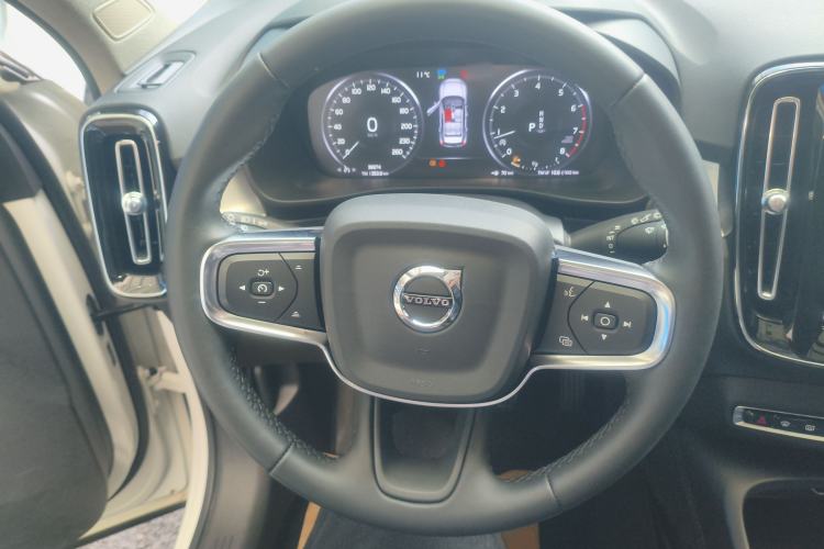 Used Volvo XC40 2022 T4 Four-Wheel Drive Smart & Stylish Edition