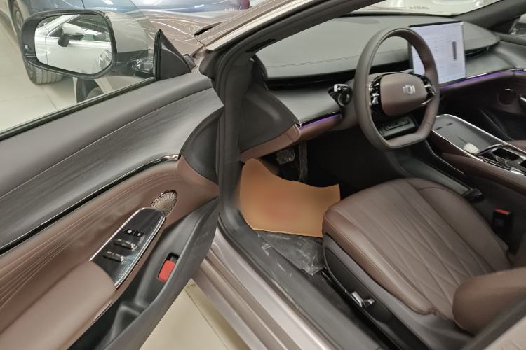 Used Qiyuan A07 2025 Blue Whale Extended-Range 230 Prestige Model
