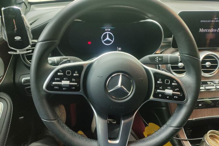 Used Mercedes-Benz GLC 2021 GLC 300 L 4MATIC Dynamic Model Steering Wheel