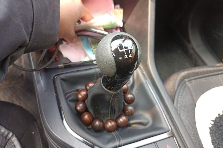 Used Roewe i5 2023 1.5L Manual Comfort Edition