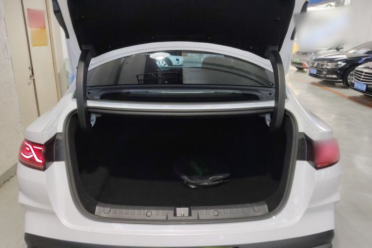 Used BYD Qin L 2024 DM-i 80KM Leading Model