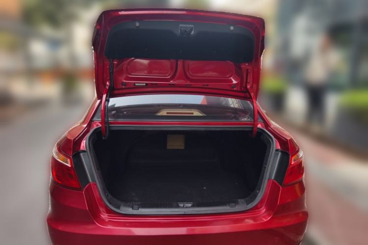 Used Changan Eado 2015 1.6L Manual Luxury Model China IV Standard