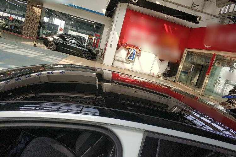 Used Volkswagen ID.3 2024 Outstanding Edition Roof