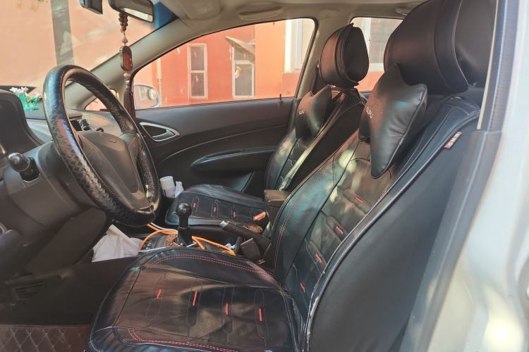 Used Chevrolet Sail 2013 Sedan 1.4L Manual - Youyi Happiness Edition
