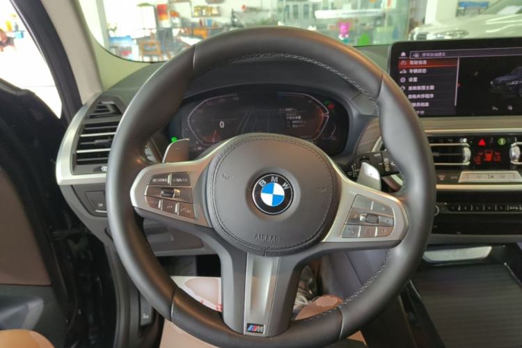 Used BMW X3 2023 Restyled xDrive30i Leading Edition M Night Sky Package
