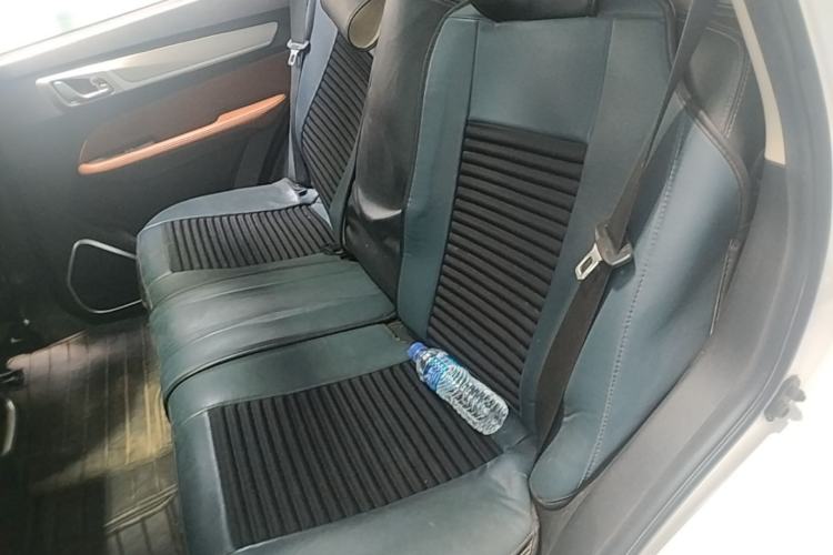 Used Geely Auto Vision X6 2018 1.4T CVT 4G Connected Flagship Edition
