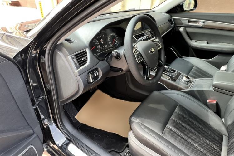 Used JAC Group Refine A60 2017 1.5 TGDI Automatic Luxury Model Interior 9