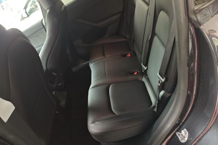 Used Tesla Model Y 2024 Rear-Wheel-Drive Version