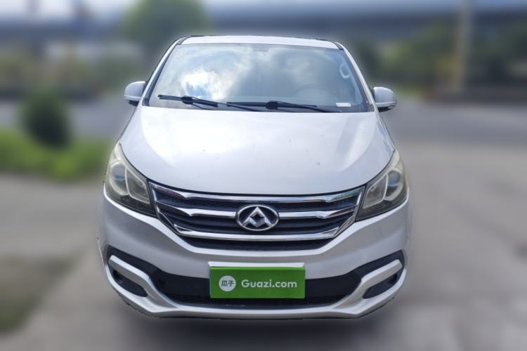 Used SAIC MAXUS G10 2015 2.0T Automatic Anniversary Edition Front