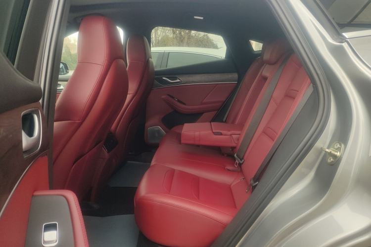 Used SERES SF5 2021 Four-Wheel Drive Freedom Expedition Edition
