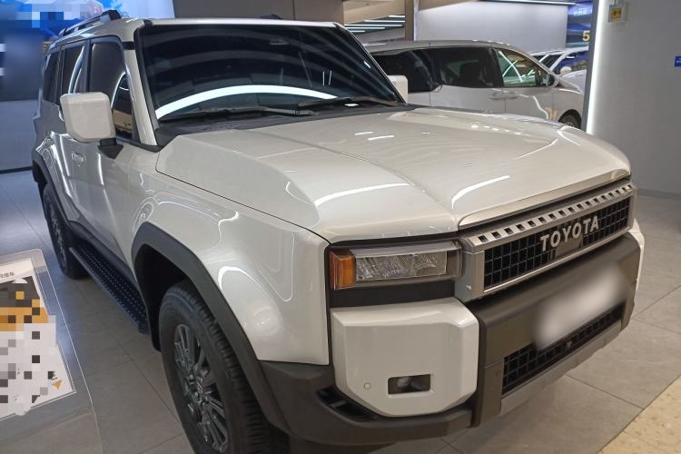 Used Toyota Prado 2024 2.4T All-Terrain TX Version 5 Seats Front Right 45 Deg