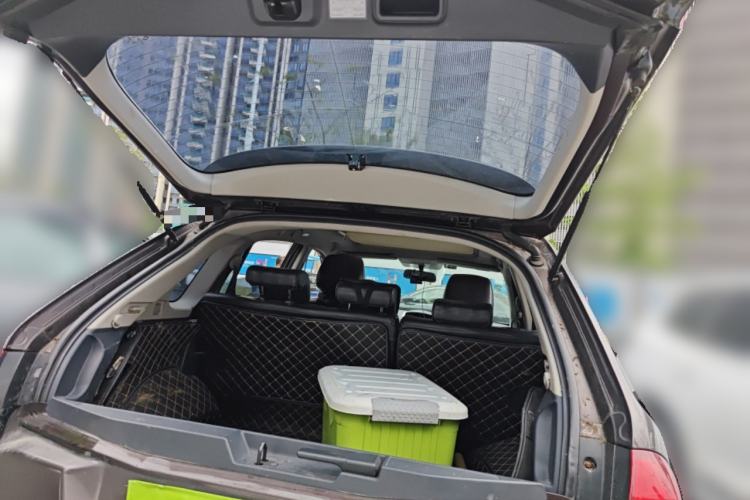 Used Renault Koleos 2014 2.0L Two-Wheel Drive Fashion Edition Trunk