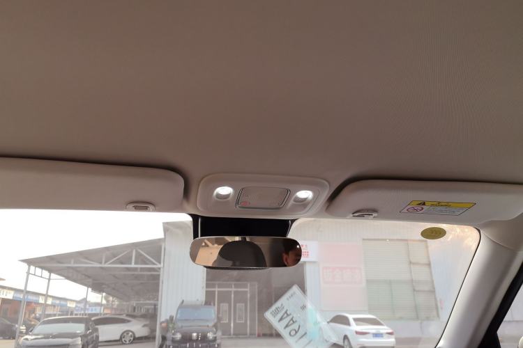 Used Dongfeng NAMMI 01 2024 Co-Creation Edition – Co-Creation WE Version
