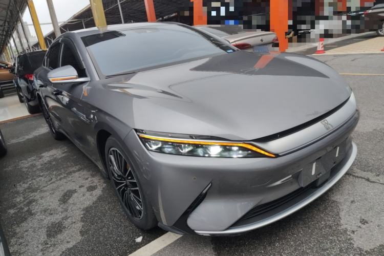 Used BYD Han 2021 EV Standard Range Luxury Model Front Right 45 Deg