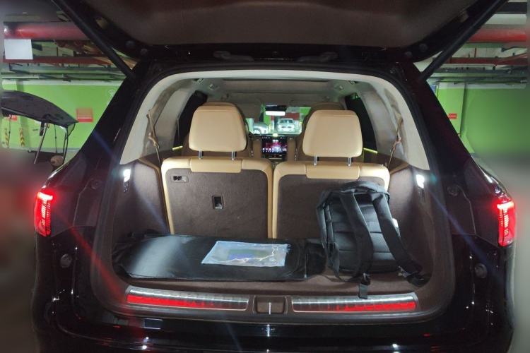 Used Hima AITO M8 2025 Extended-Range Max+ Version 53.4 kWh 6-Seater Edition