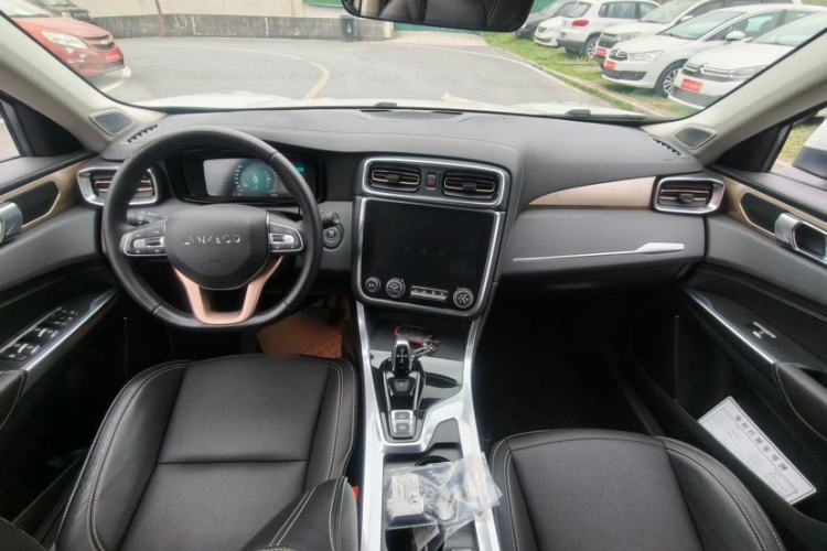 Used Lynk & Co 01 2017 2.0T Two-Wheel Drive Pro Edition